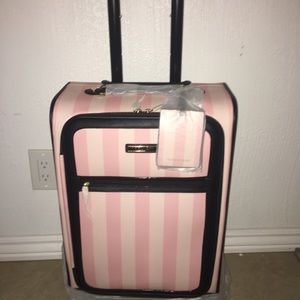 VS luggage